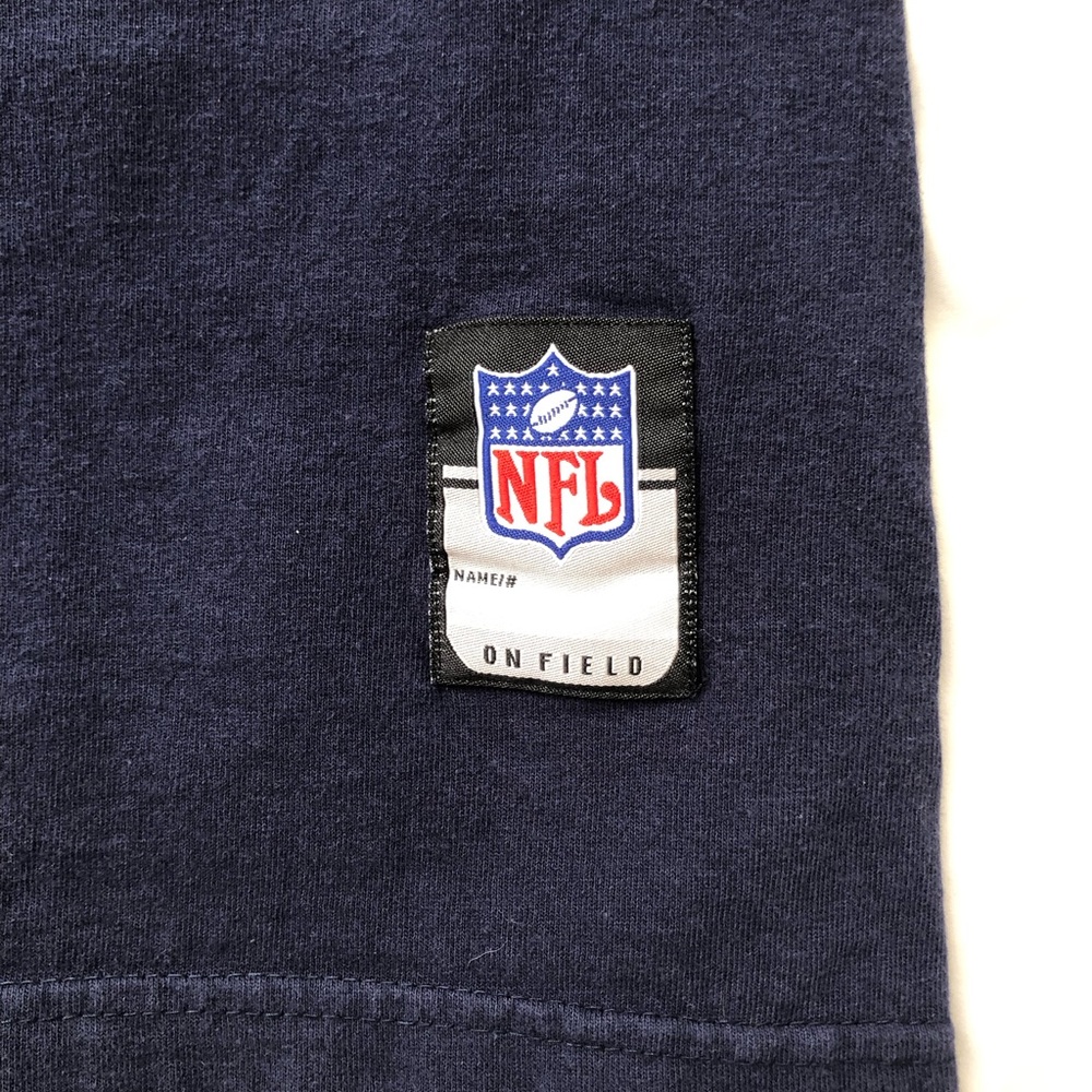 Tennessee Titans Men’s XL T Shirt Navy Blue College Football NFL - Picture 2 of 6